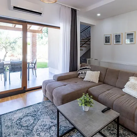 Silencio Biograd Villa